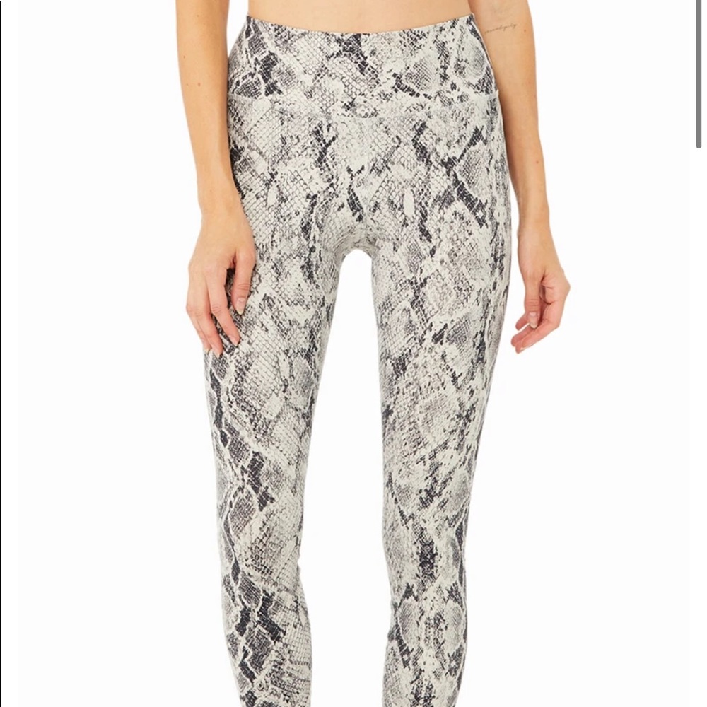 Alo Snakeskin Print Leggings | Size XS